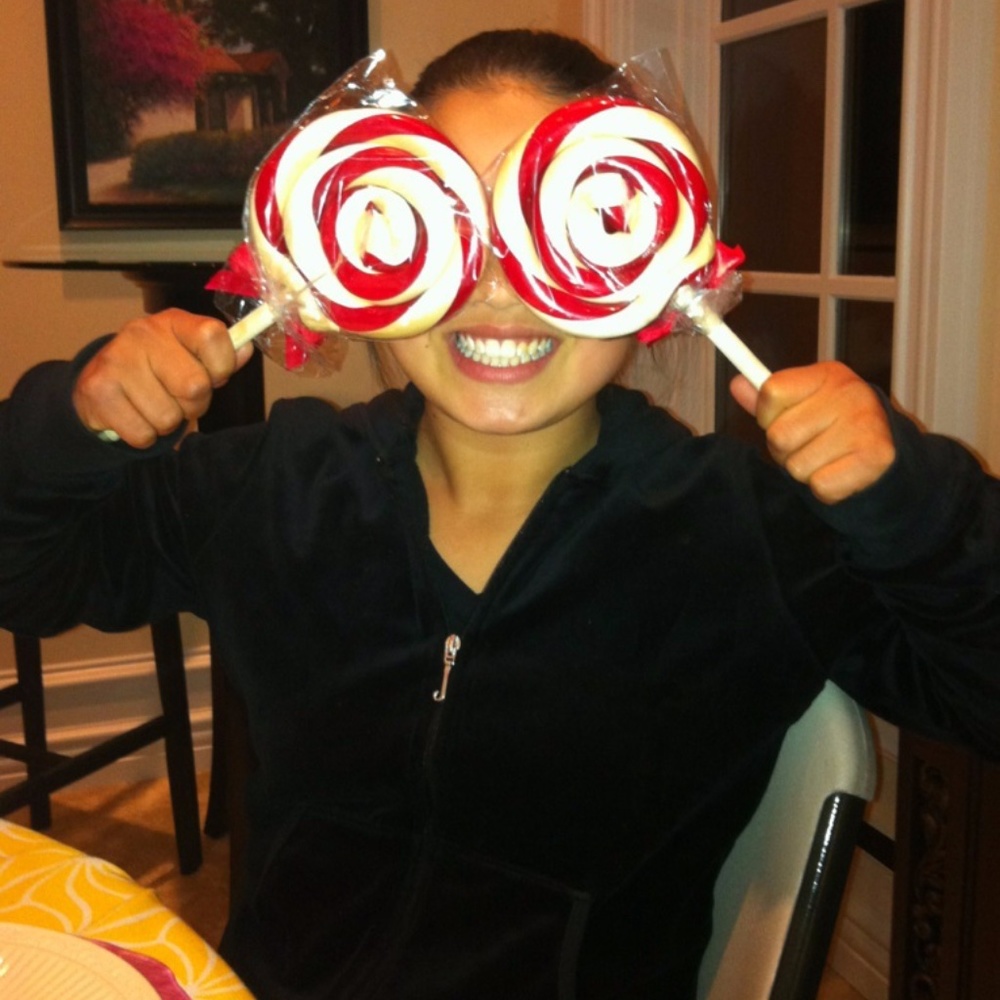 Meet your Posher, Ellen